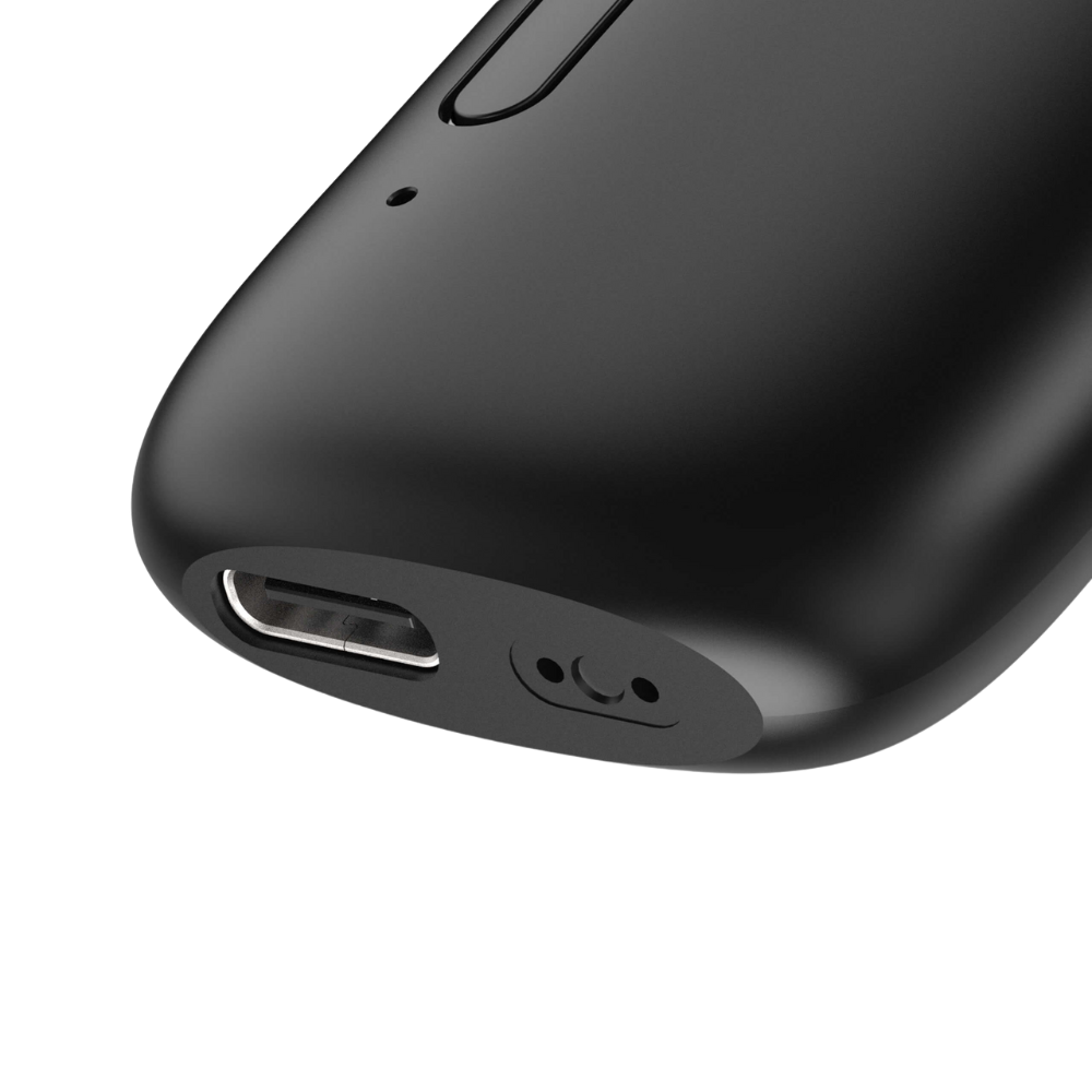 Close-up of the Jupiter CCELL AIO Voca Pro USB-C charging port for quick and efficient recharging.